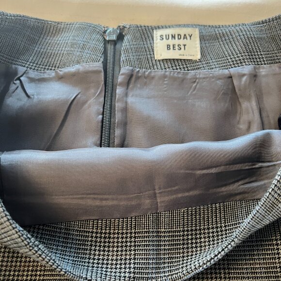 Aritzia Sunday Best Skirt - Picture 3 of 3